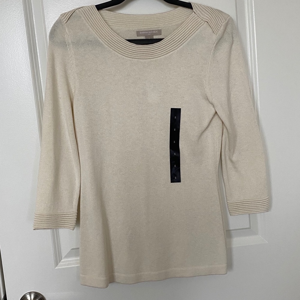 NWT Banana Republic Sweater